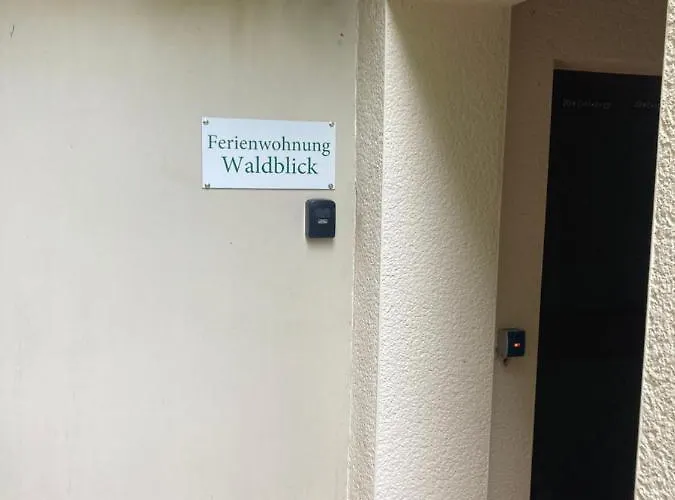 Waldblick Apartament *